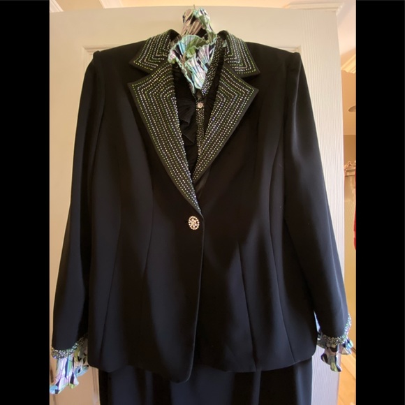 Louise Ricci 3pc Black - Picture 4 of 16